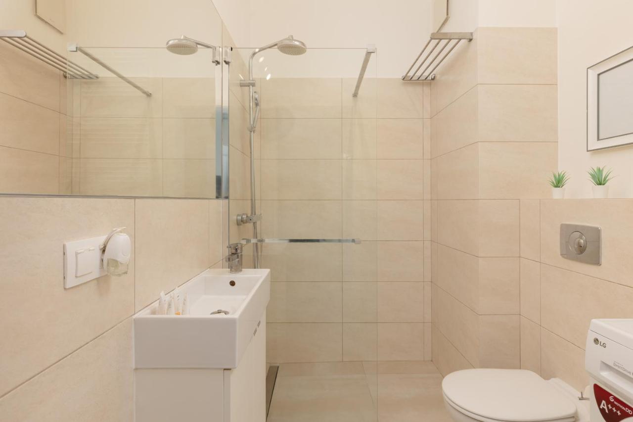 Niemcewicza Pet-Friendly Apartment By Noclegi Renters Warsaw Luaran gambar